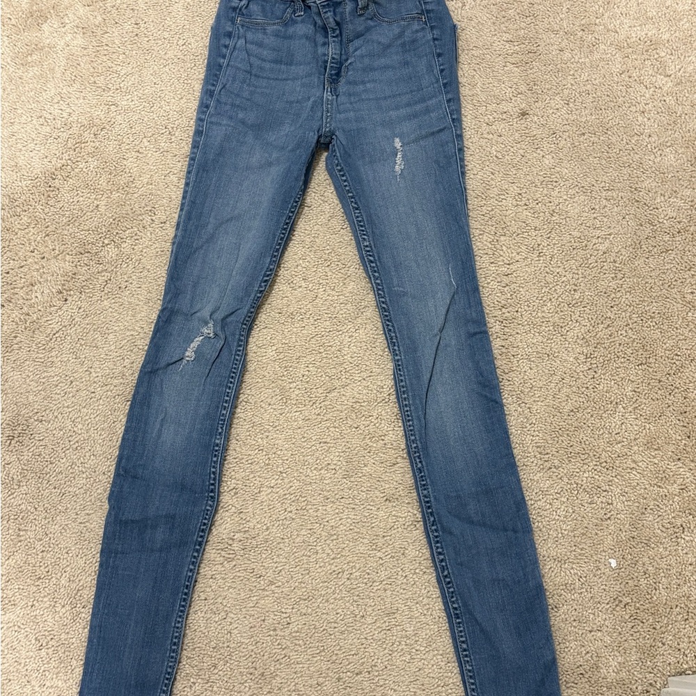 Hollister Women's Distressed Blue Skinny Jeans